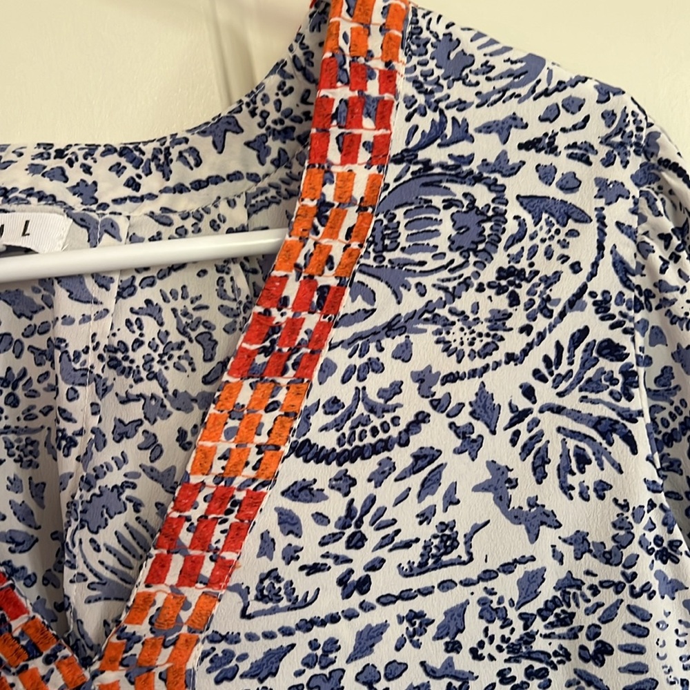 Thml Size Small Top - image 3